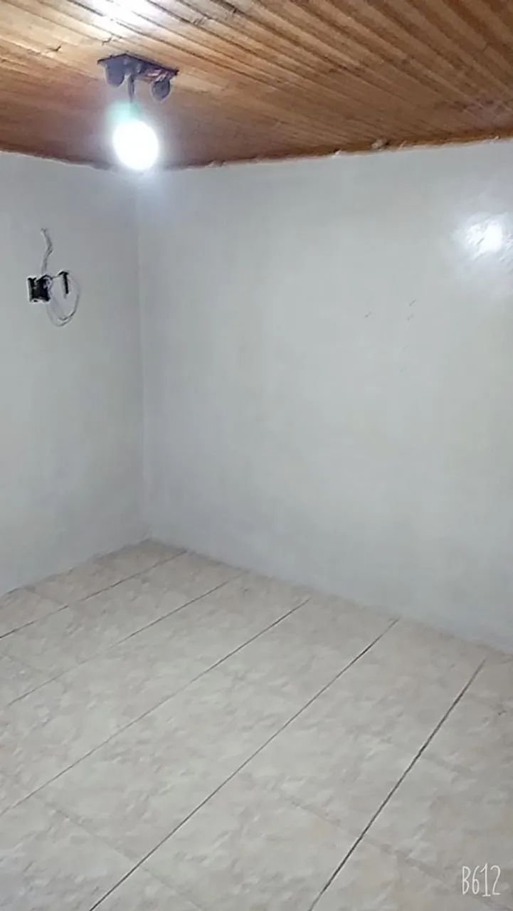 Vende-se uma casa no bairro boné azul - Foto 3