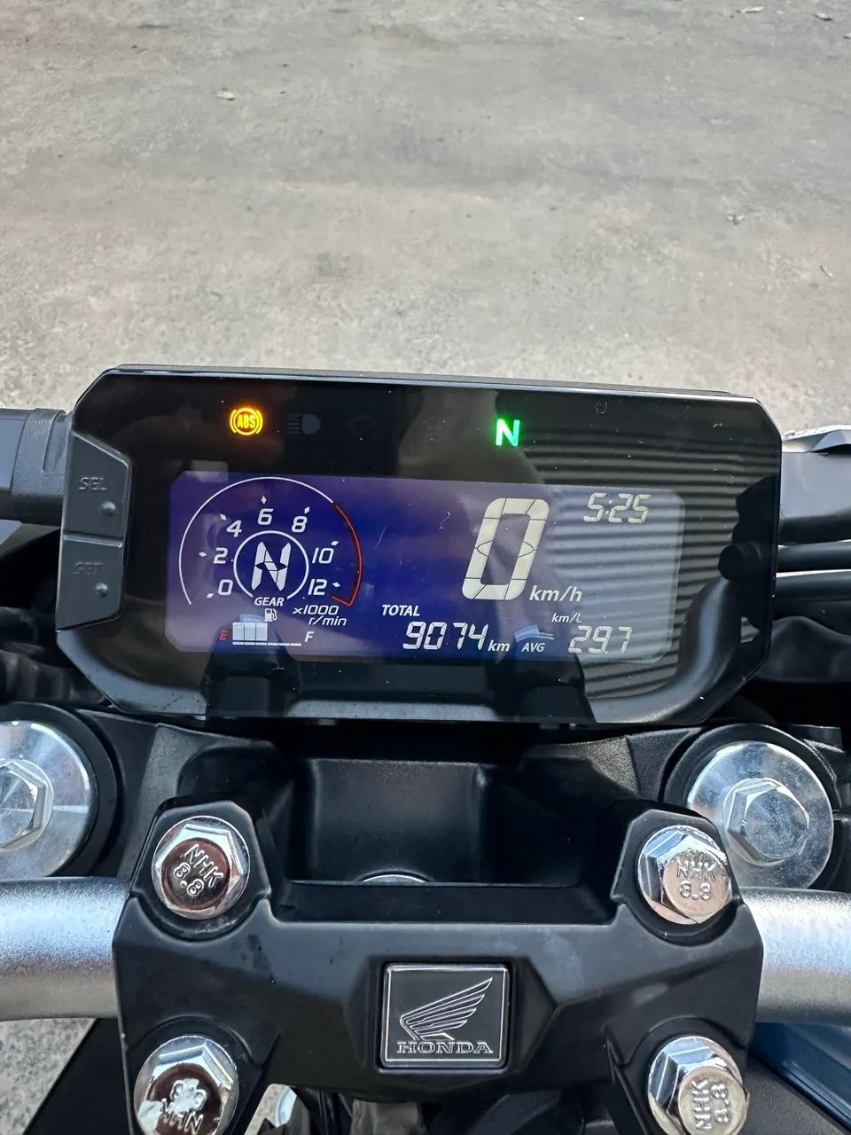 CB TWISTER 300F  - Foto 5
