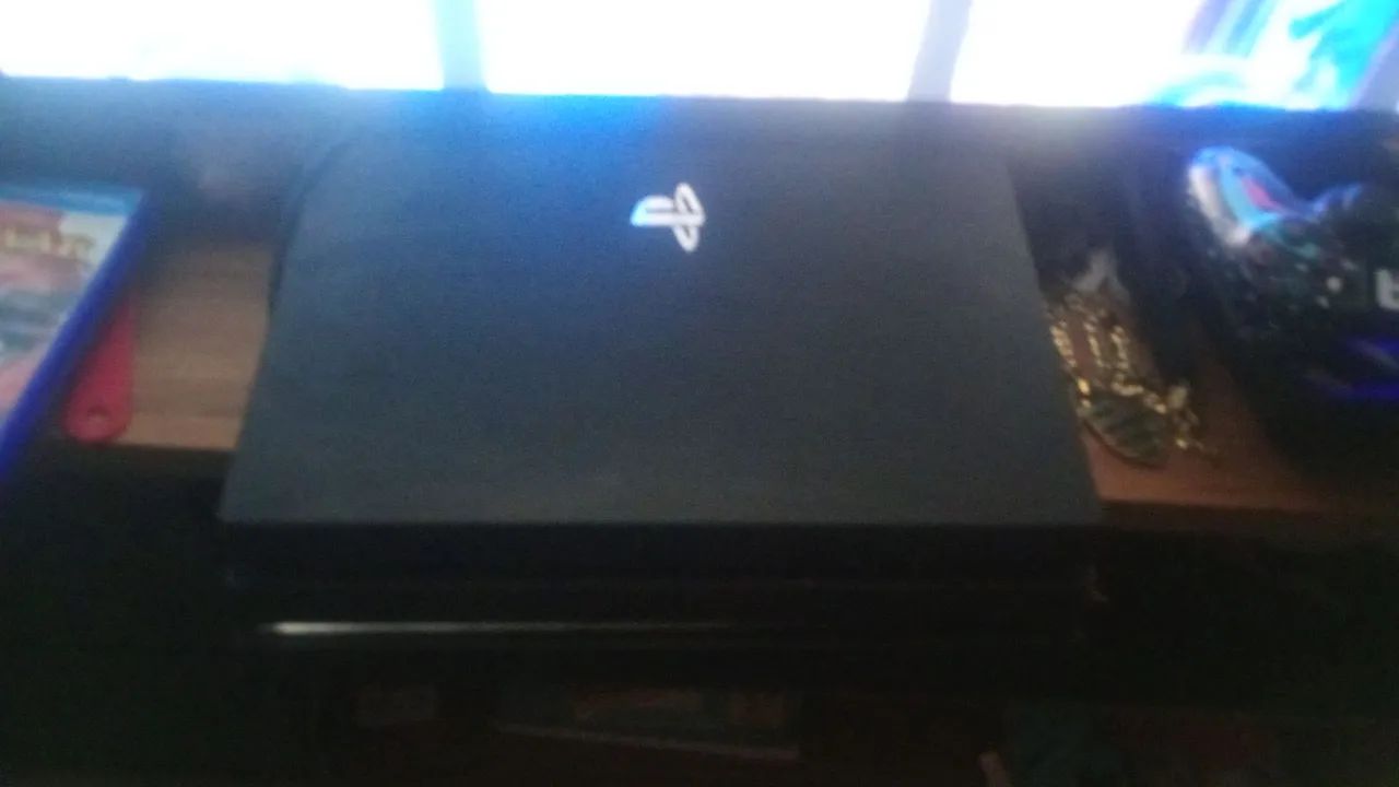 Playstation 4 pró 2tera