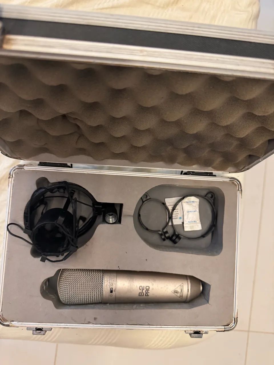 MICROFONE BEHRINGER CONDESADOR B- 2 PRO - Foto 2