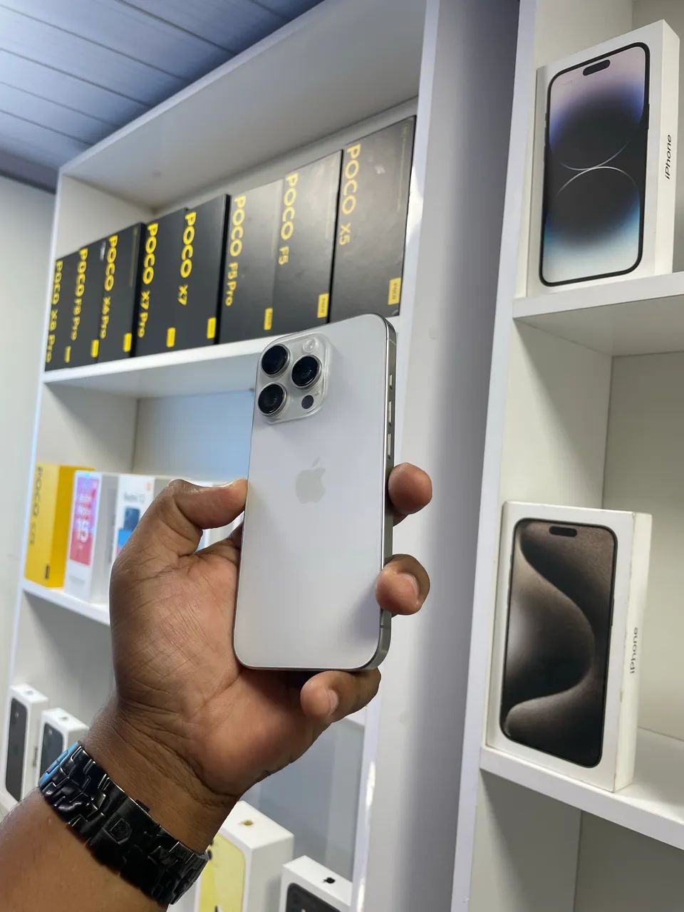IPHONE 16 PRO 128GB - Foto 3