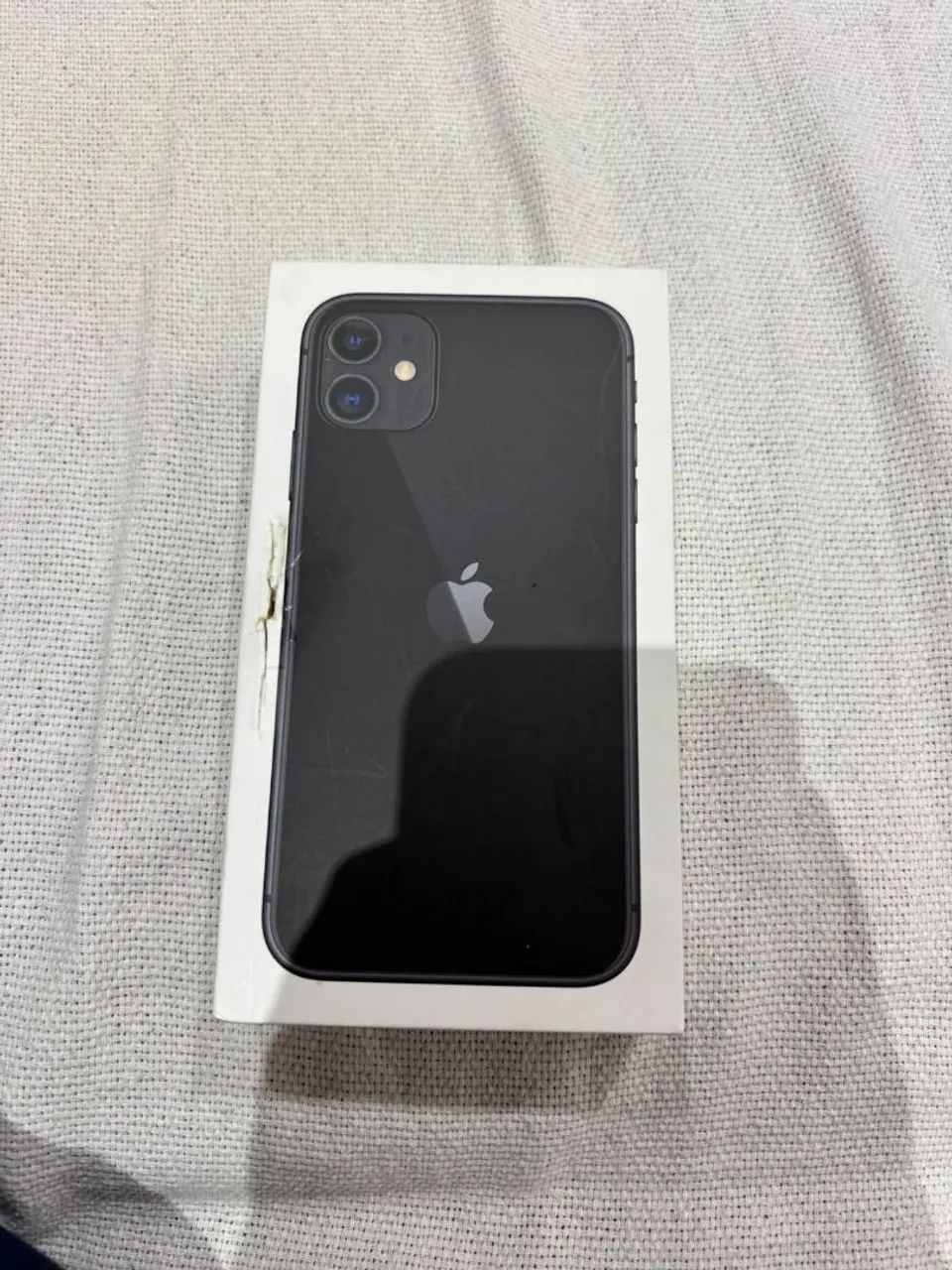 iPhone 11 64BG Preto - em ótimo estado - Foto 2