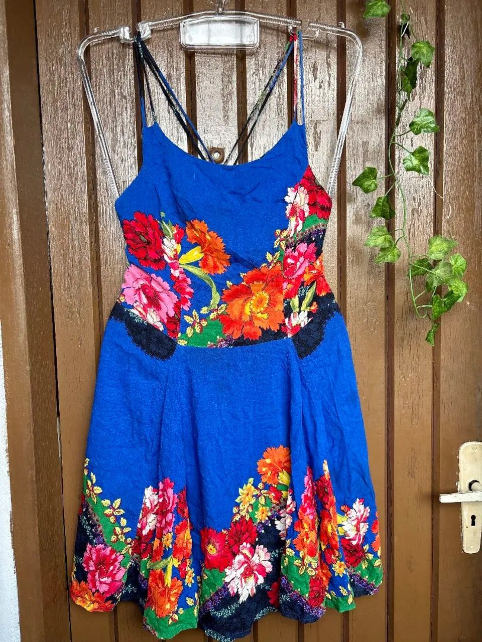 vestido farm azul estampado floral