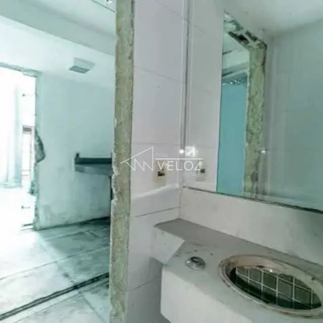 Ponto comercial : / Comercial / Humaitá