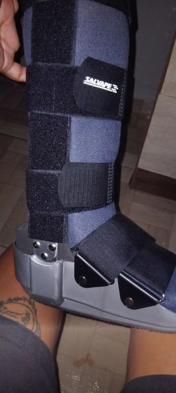 Vendo uma bota