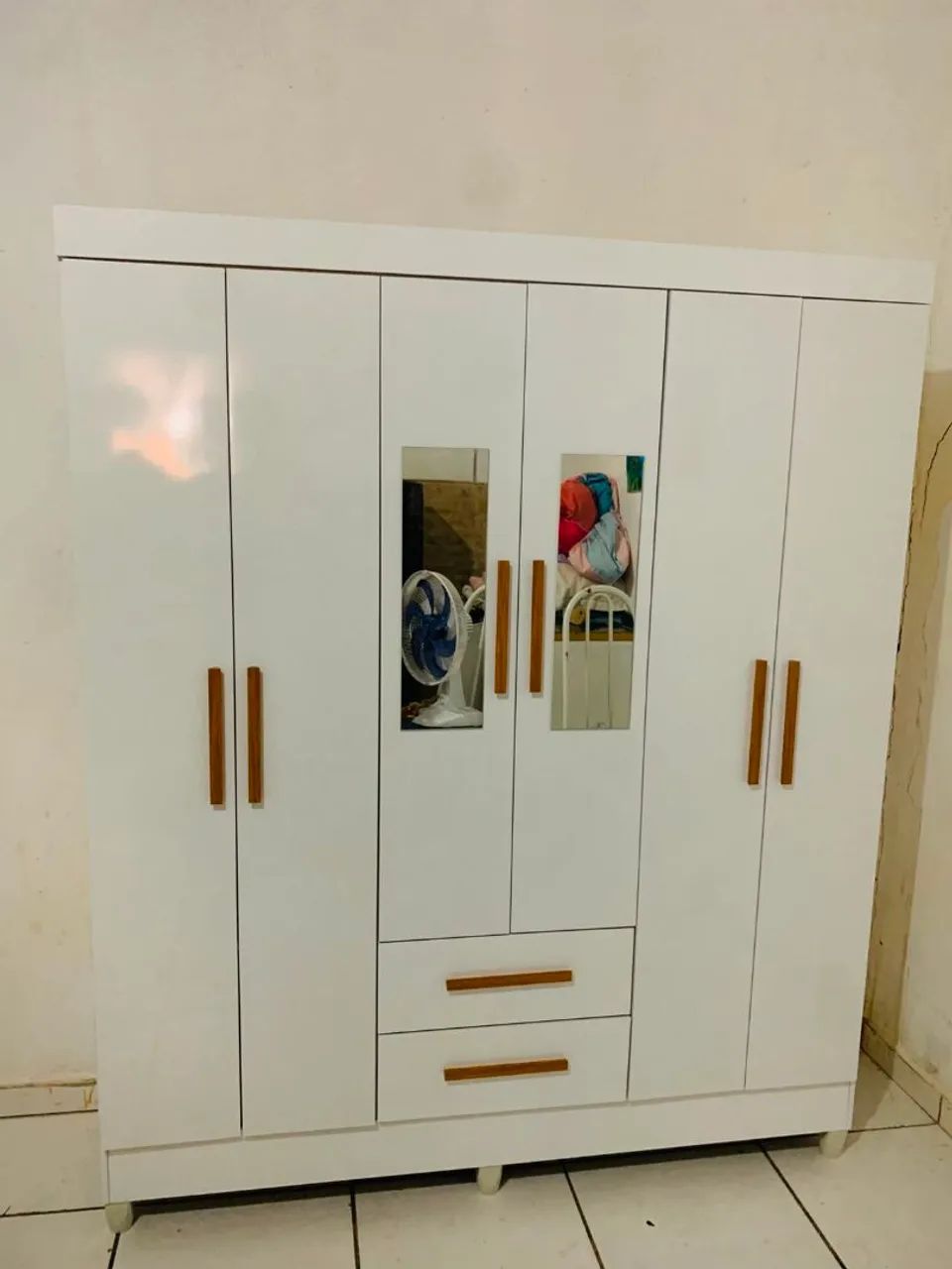 Guarda Roupa Com Espelho Novo Com Entrega Grátis  - Foto 3