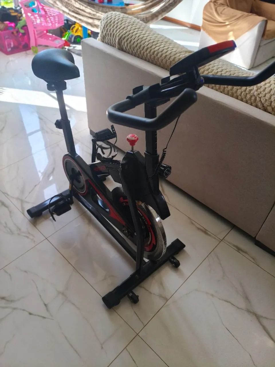 Vende-se bicicleta ergométrica  - Foto 3