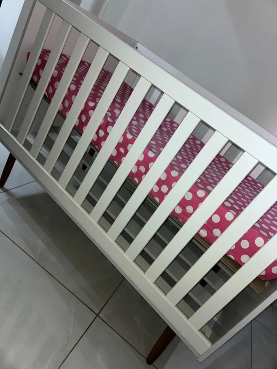 Berço de nenem com colchão 