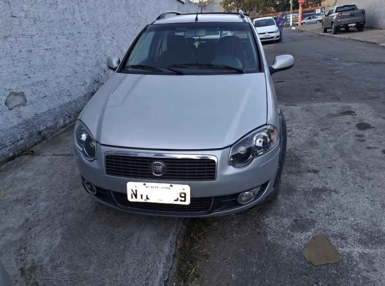 Fiat Strada Working 1.4 MPI Fire Flex 8V CD 2012