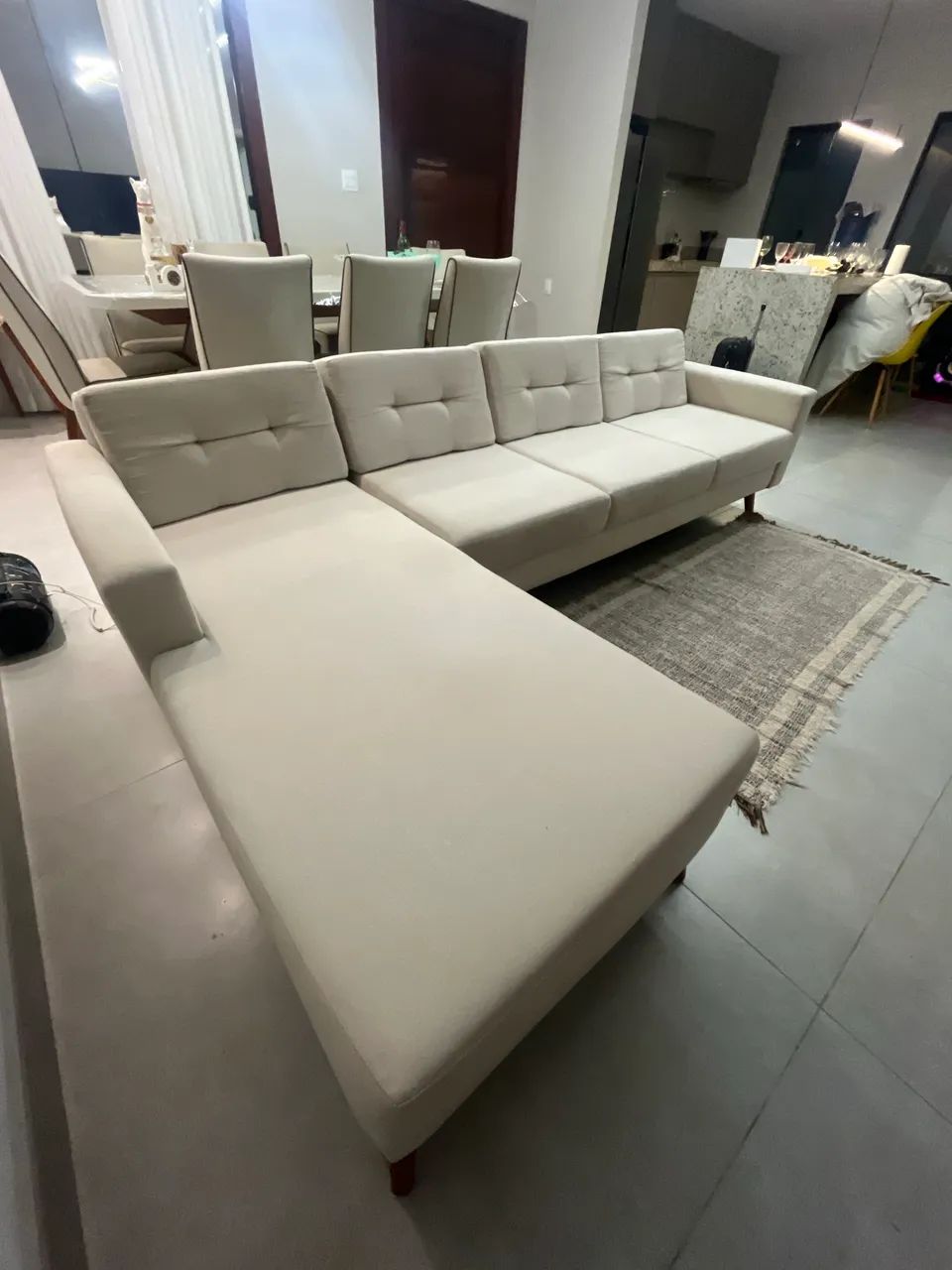 Sofá 4 lugares com chaise em linho  - Foto 3