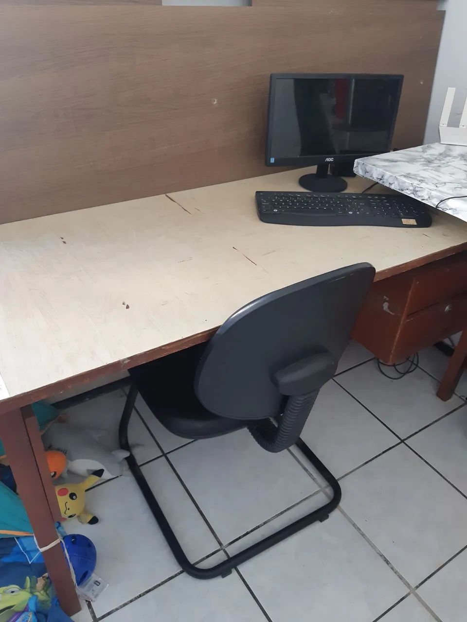 Cadeira de escritório sem rodinha - Foto 5