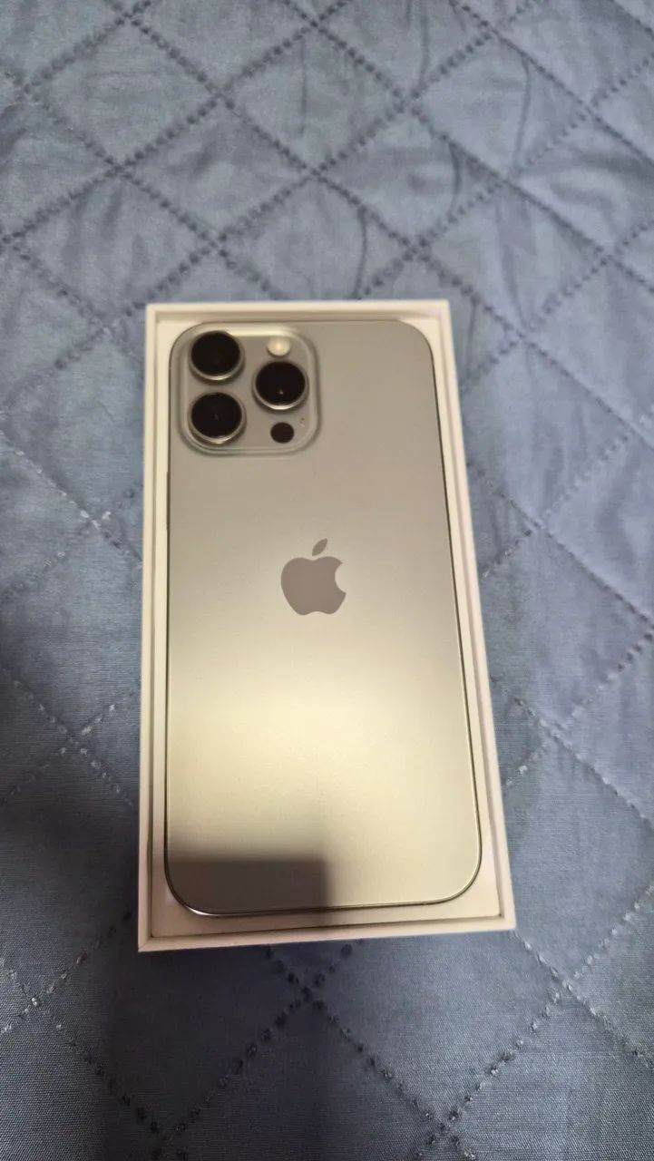 IPhone 16 Pro Max 256gb  - Foto 2