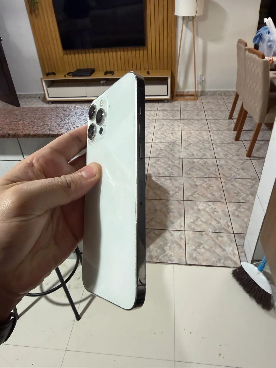 Iphone 12 PRO max 128GB (Branco) IMPECÁVEL  - Foto 2