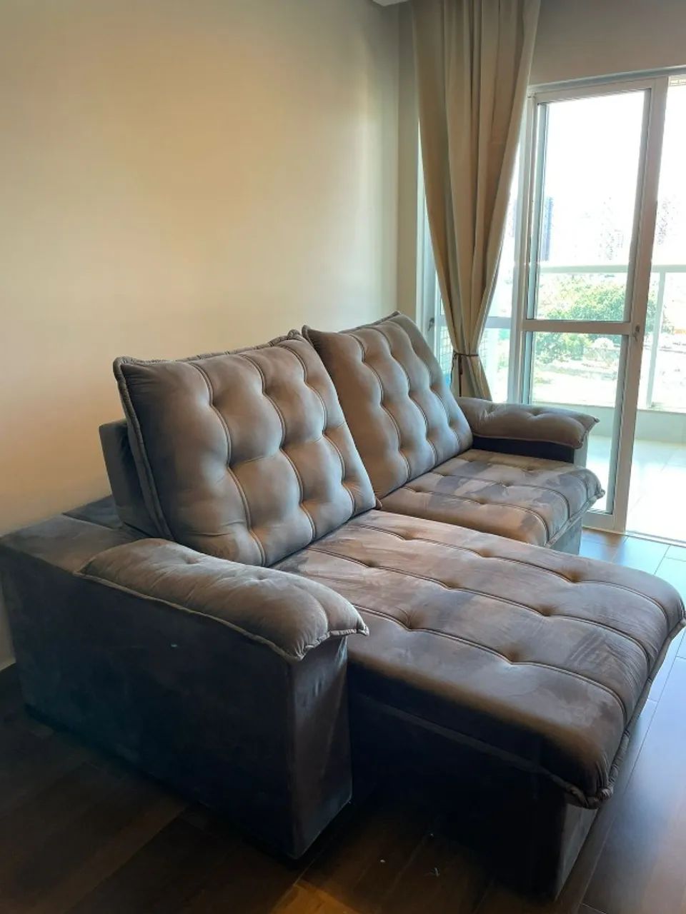 sofa cama (menos de 2 anos de uso)