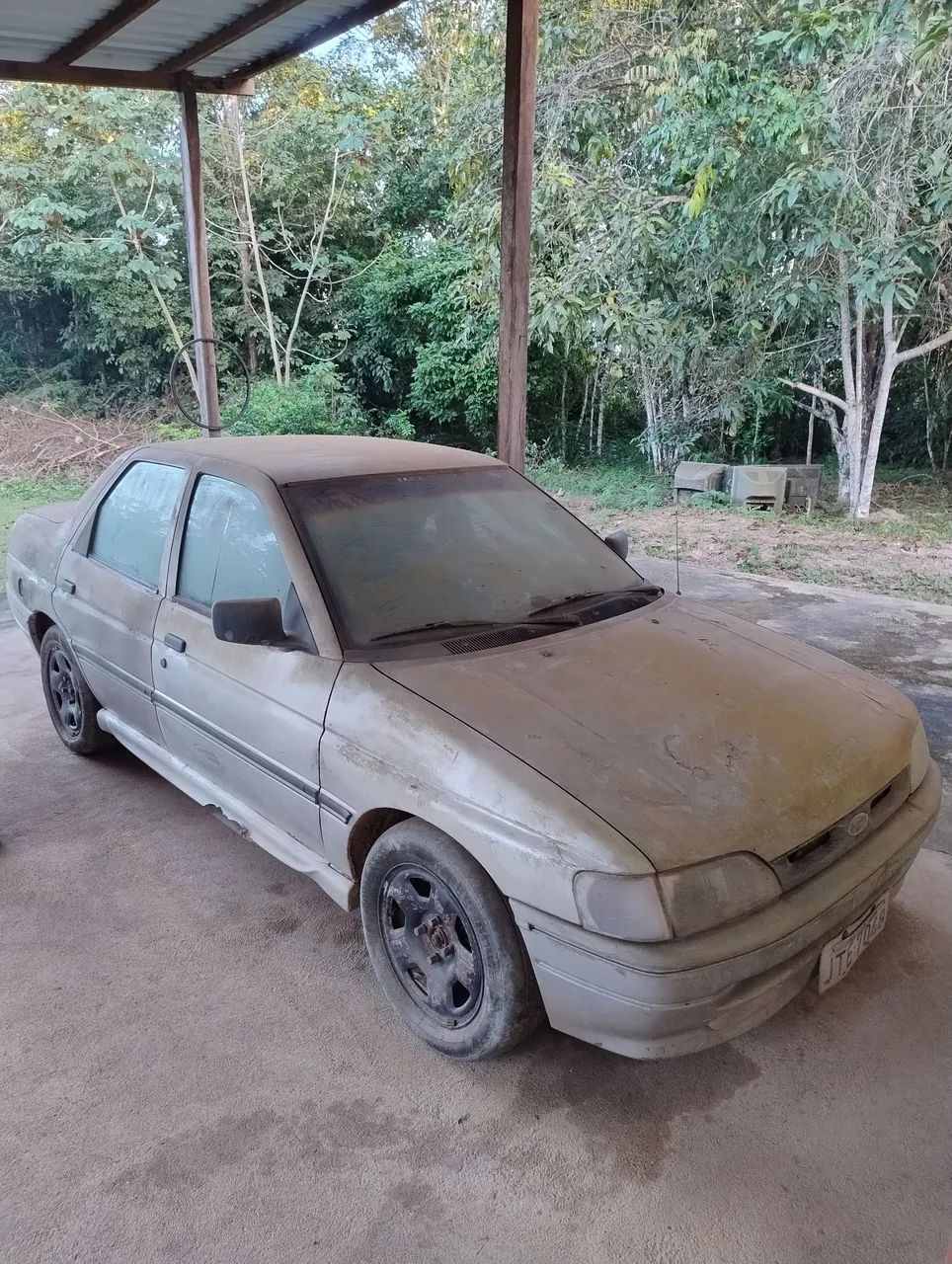 Ford Verona Verona GLX 1.8i / 1.8 4p 1994