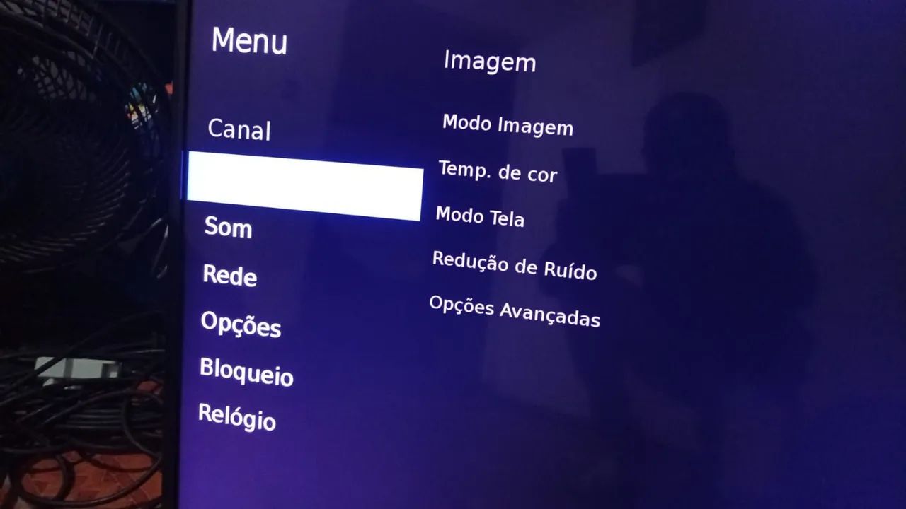 VENDO TV 43 POLEGADAS COM URGENCIA. - Foto 5