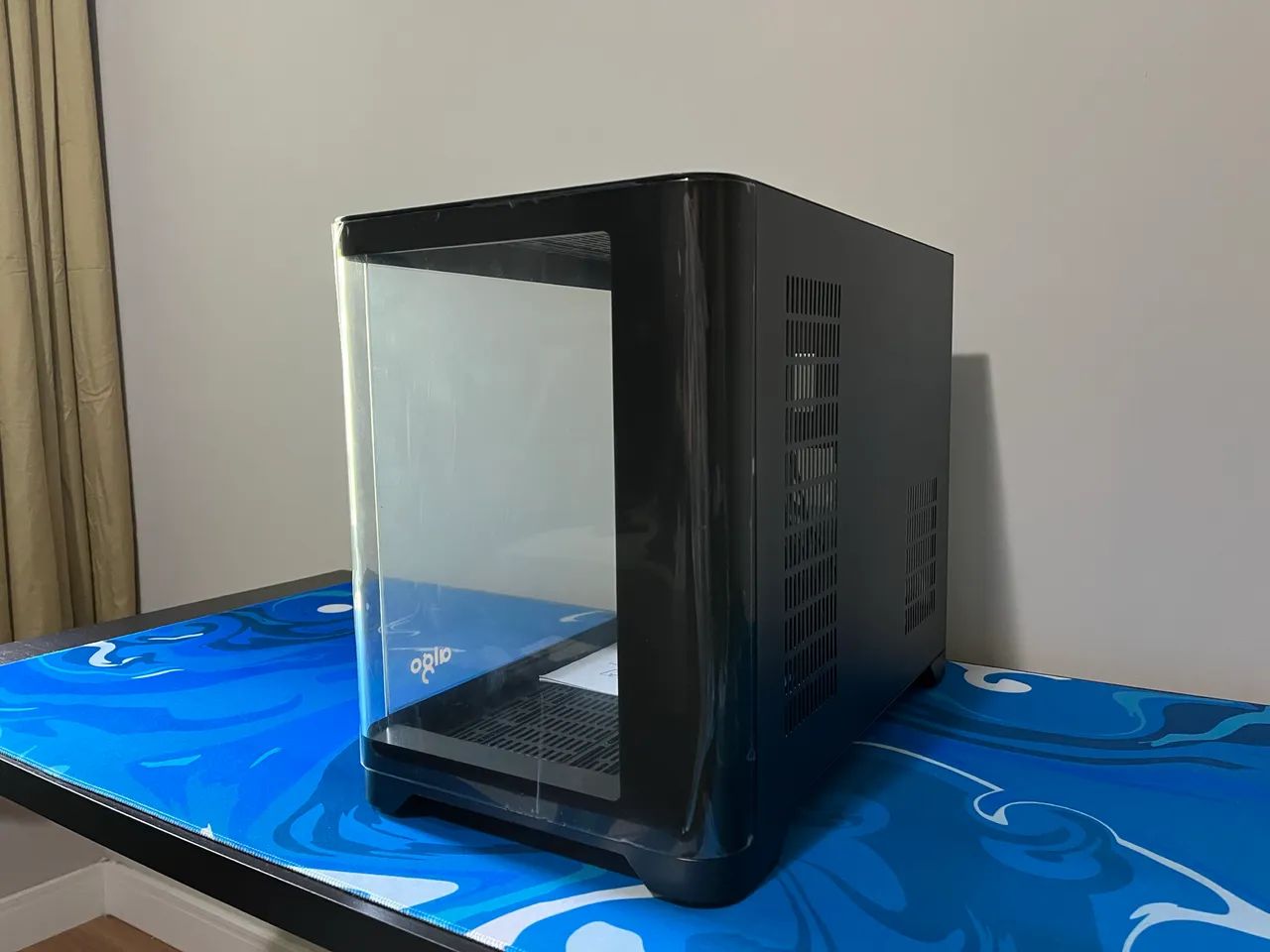 Gabinete Gamer Aigo Darkflash Arc1 Mid-t Lateral de Vidro Back