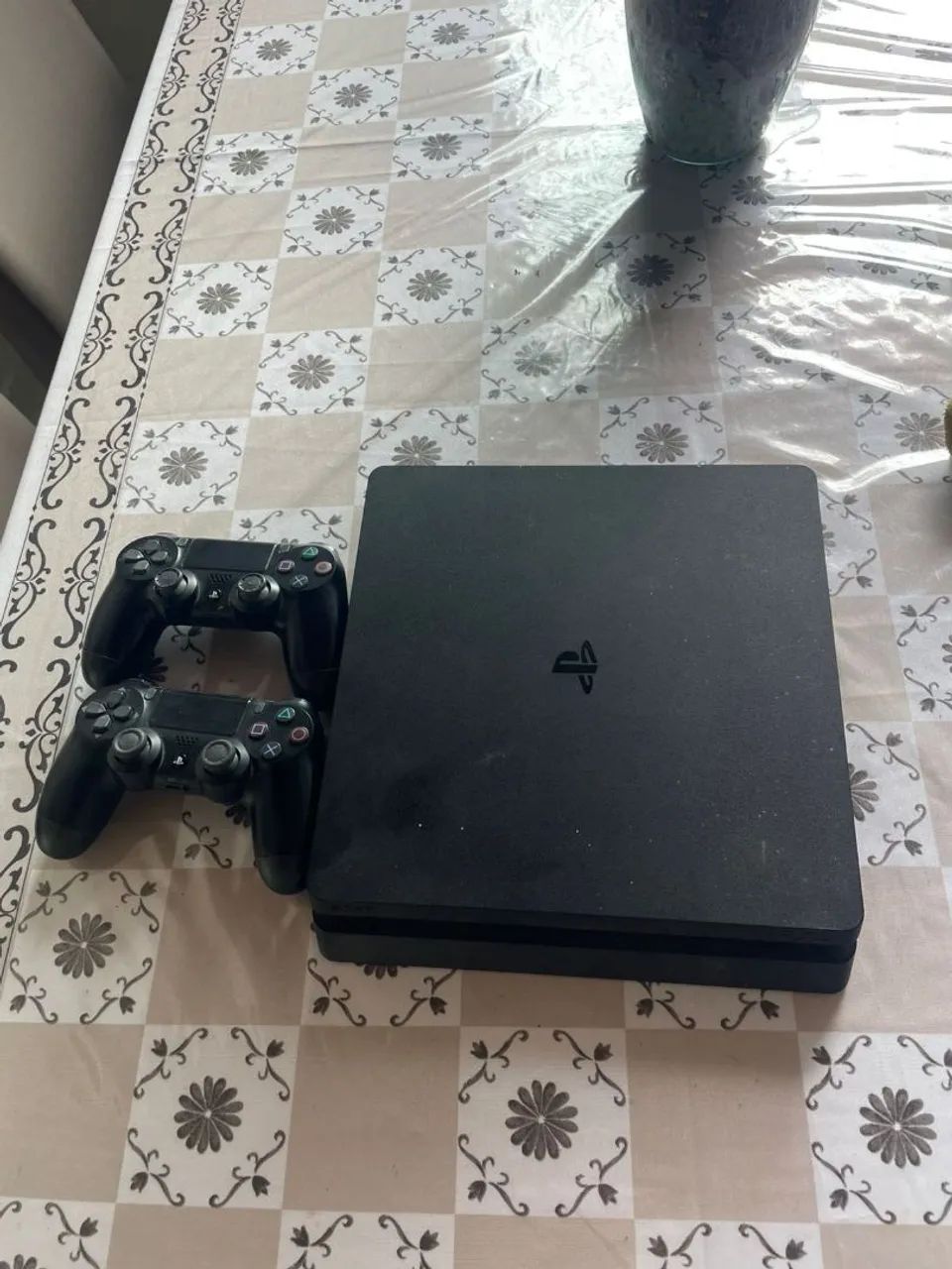 PS4 slim