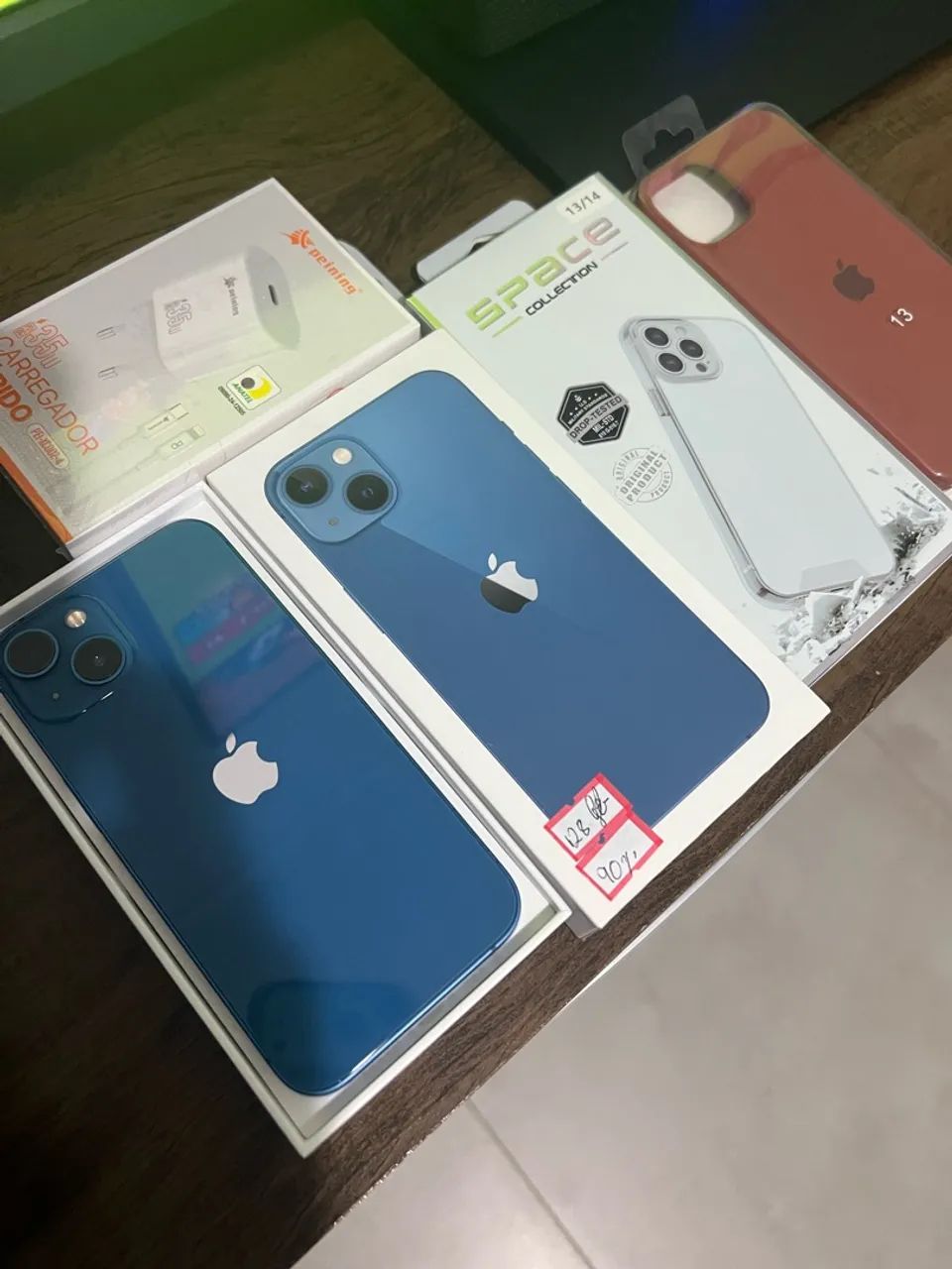 iPhone 13