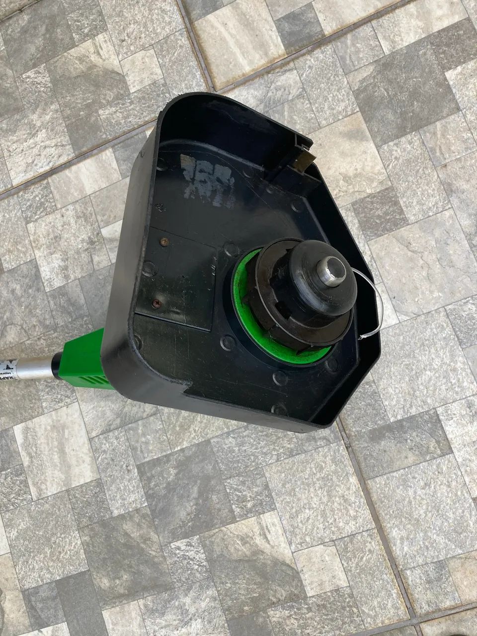 Aparador de grama master 1800W Trapp - Foto 2