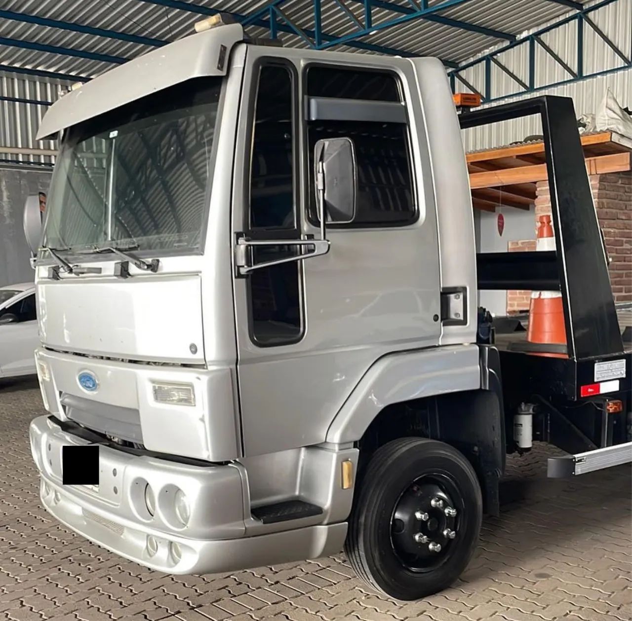 FORD CARGO 815 GUINCHO  - Foto 3