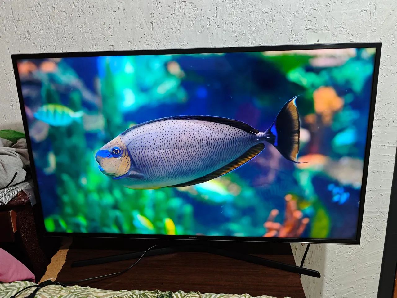 Smart tv Samsung 50" uhd 4k hdr Premium, Dolby digital plus e mais ..
