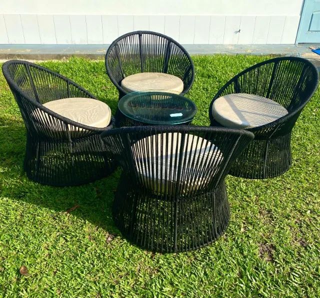 CONJUNTO DE POLTRONAS DE AREA BARCELONA