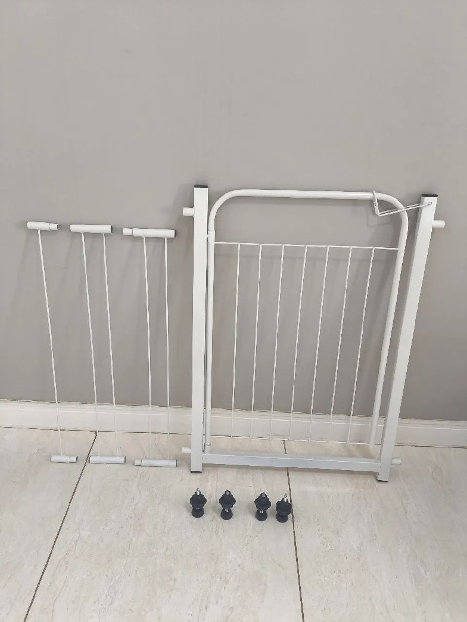 Cerca Grade P/Porta Portão Pressão Pet / Criança 70/99cm