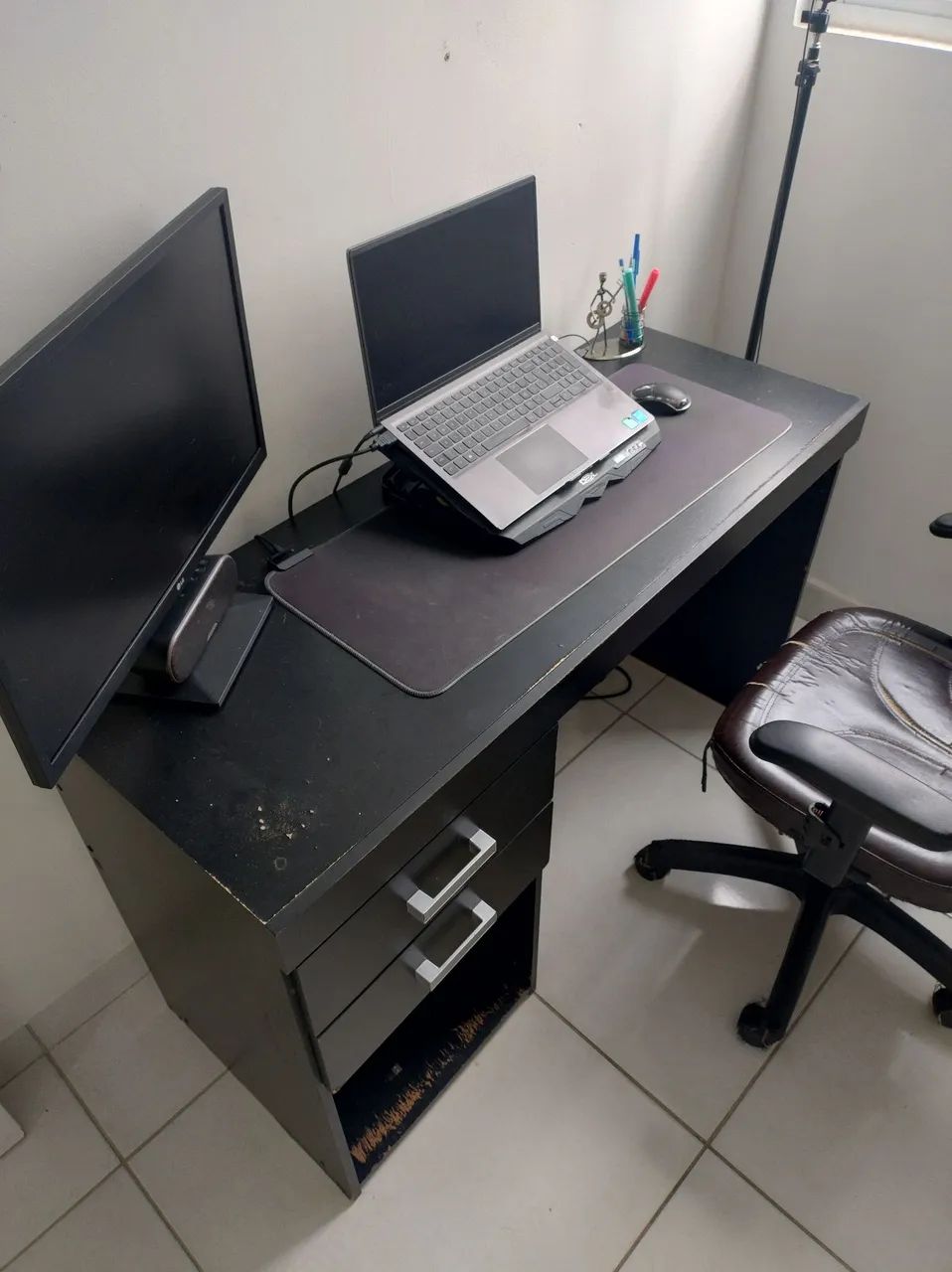 Escrivaninha + cadeira escritório - Foto 2