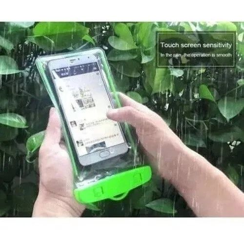 Capa Universal Impermeável Para Celular - Foto 3
