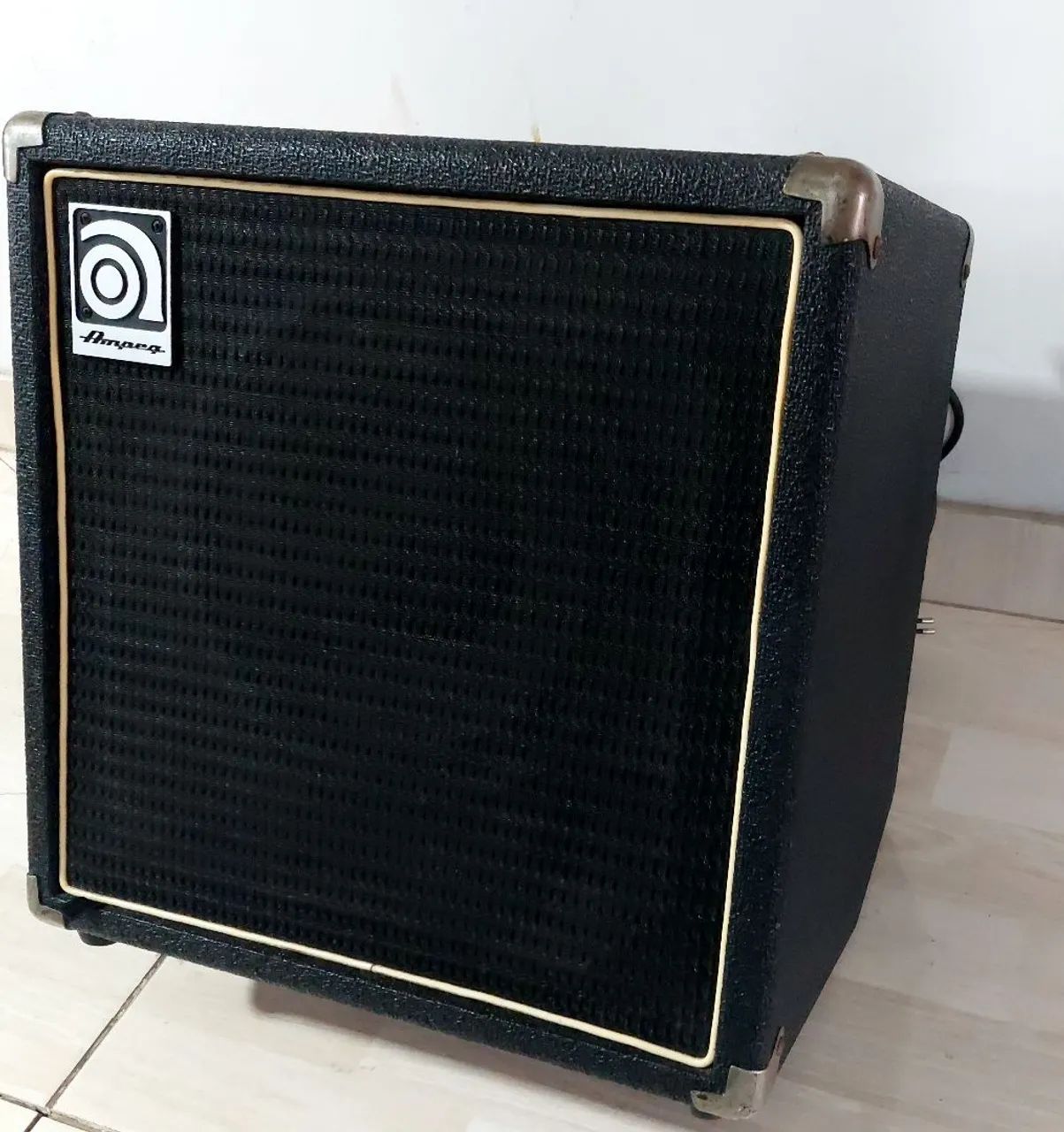 AMPEG BA110 - Foto 5