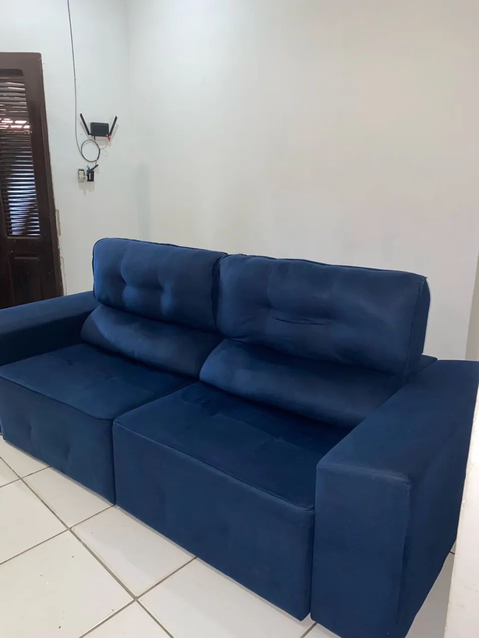 Sofá retrátil e reclinável super conservado  - Foto 2
