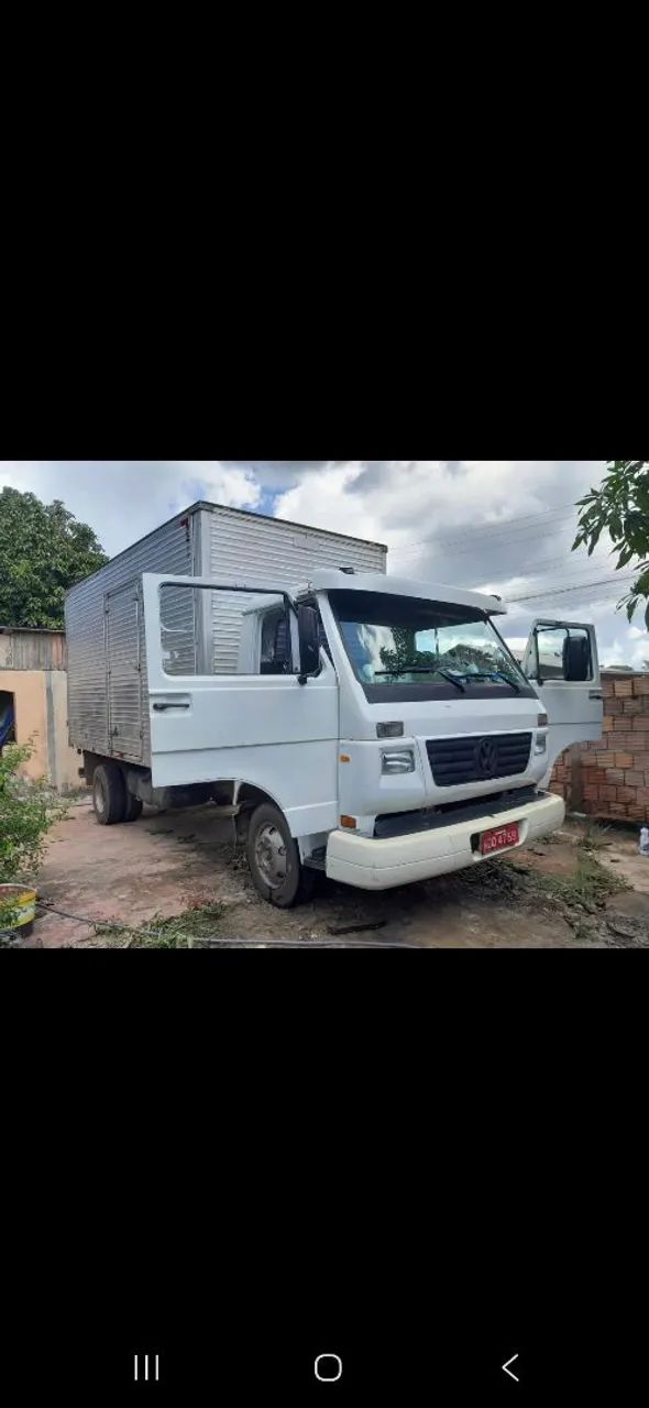 Vendo caminhão 8.120