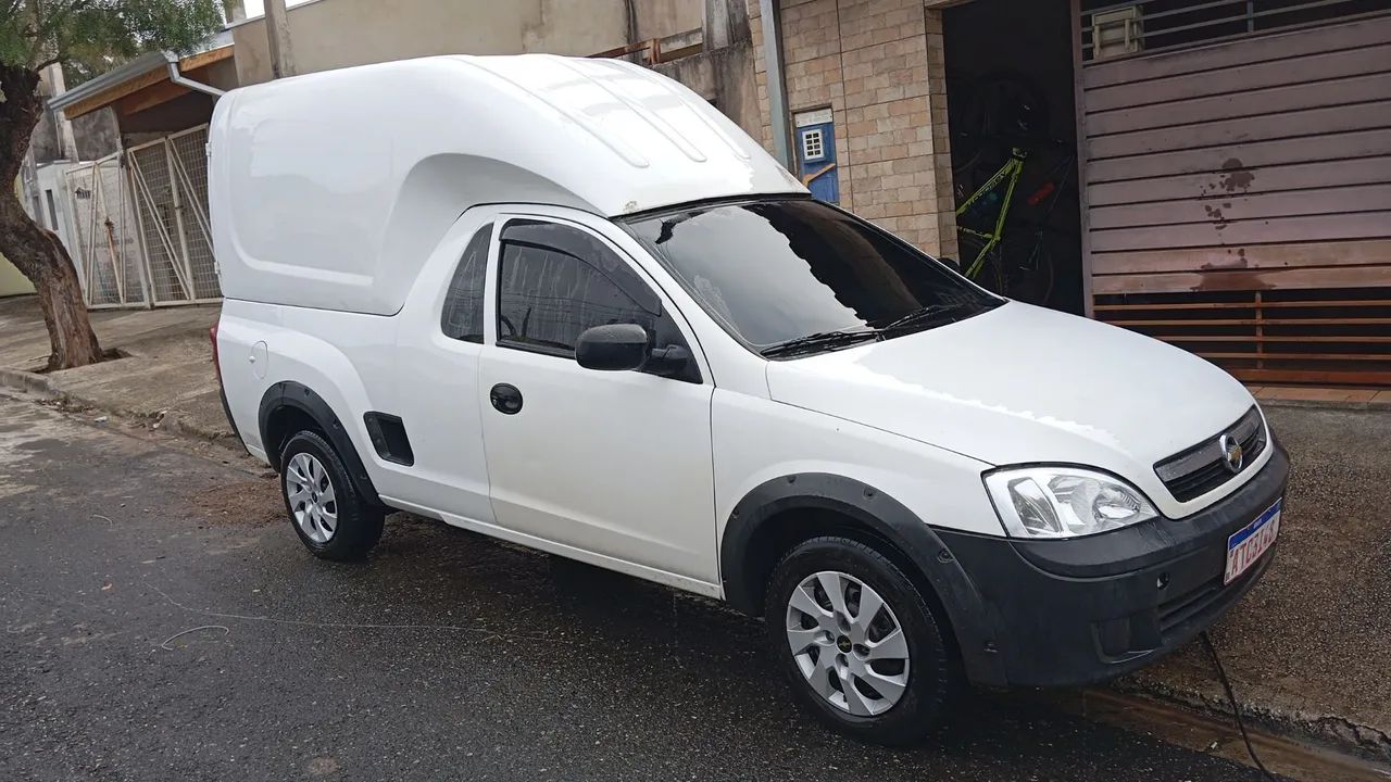Chevrolet Montana 1.4 8V CONQUEST ECONOFLEX 2P 2010