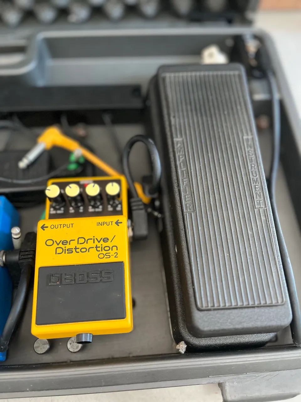Pedalboard Boss bcb 60 com pedais. - Foto 2