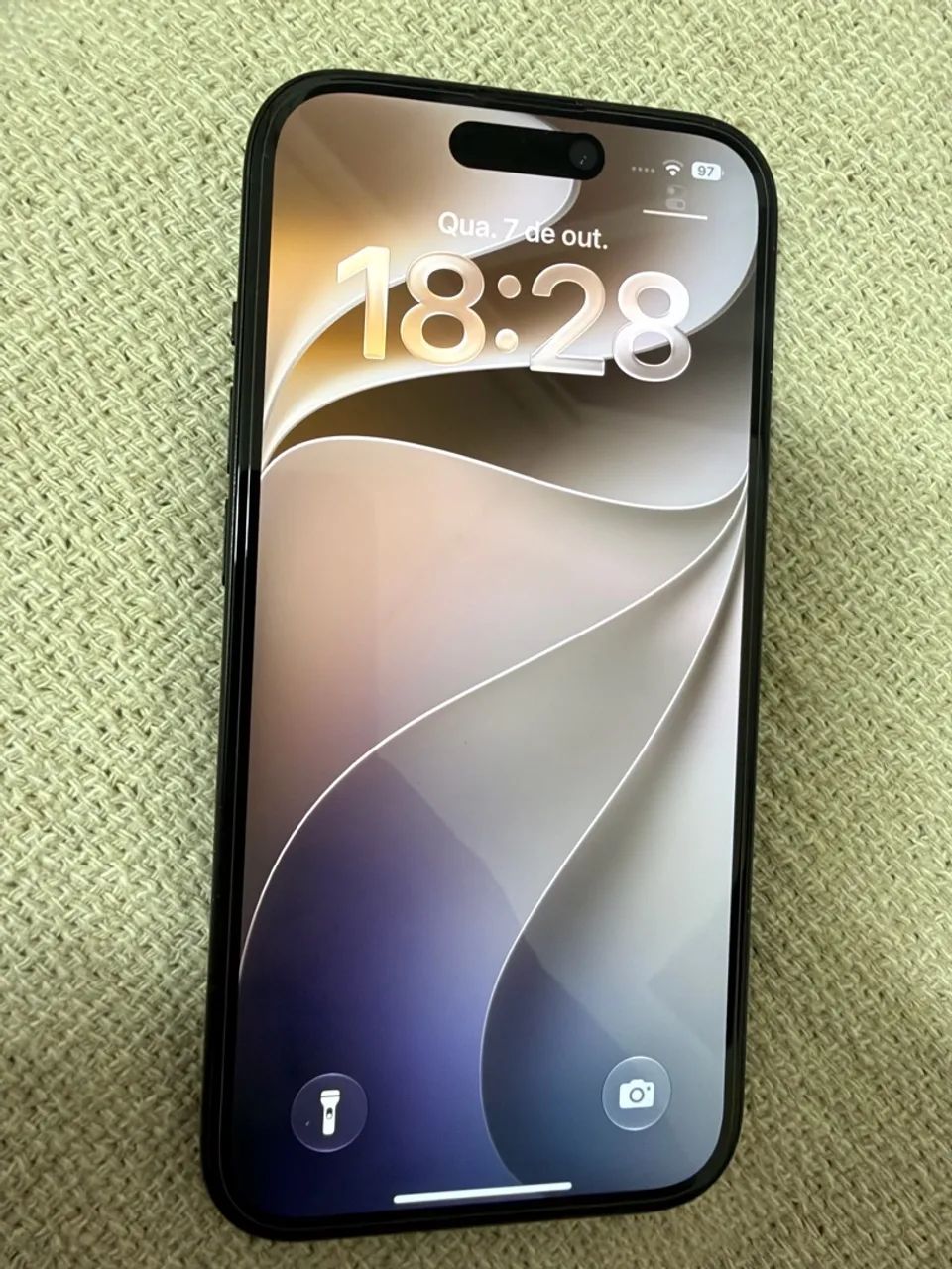 iPhone 15  Black 256Gb - Foto 2