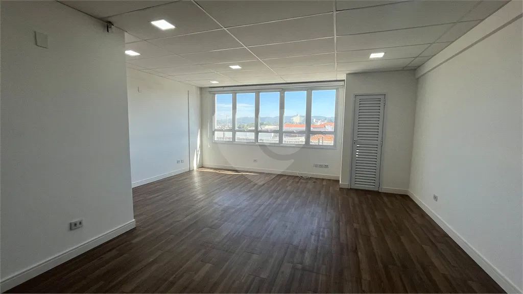 Salas para locação em Alvinópolis - SP