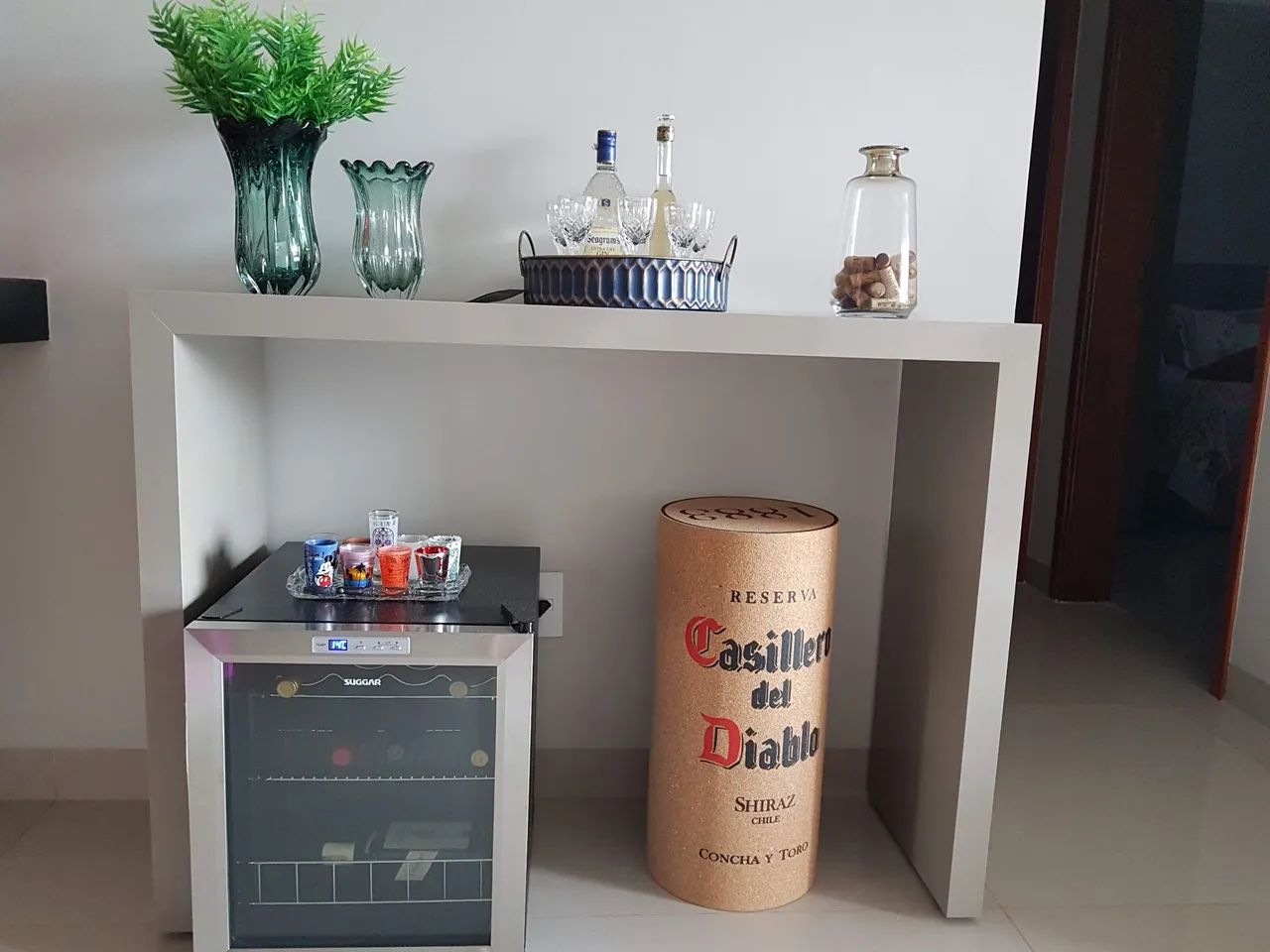 Adega Climatizada Suggar 12 Garrafas 110V - Compacta e Moderna - Foto 3