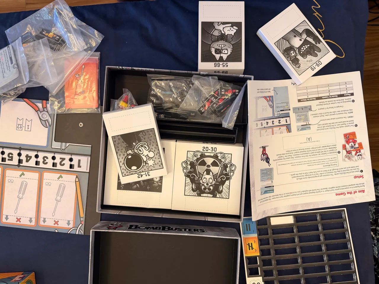 Bomb Busters Board Game Inglês 66 Missões - Foto 2