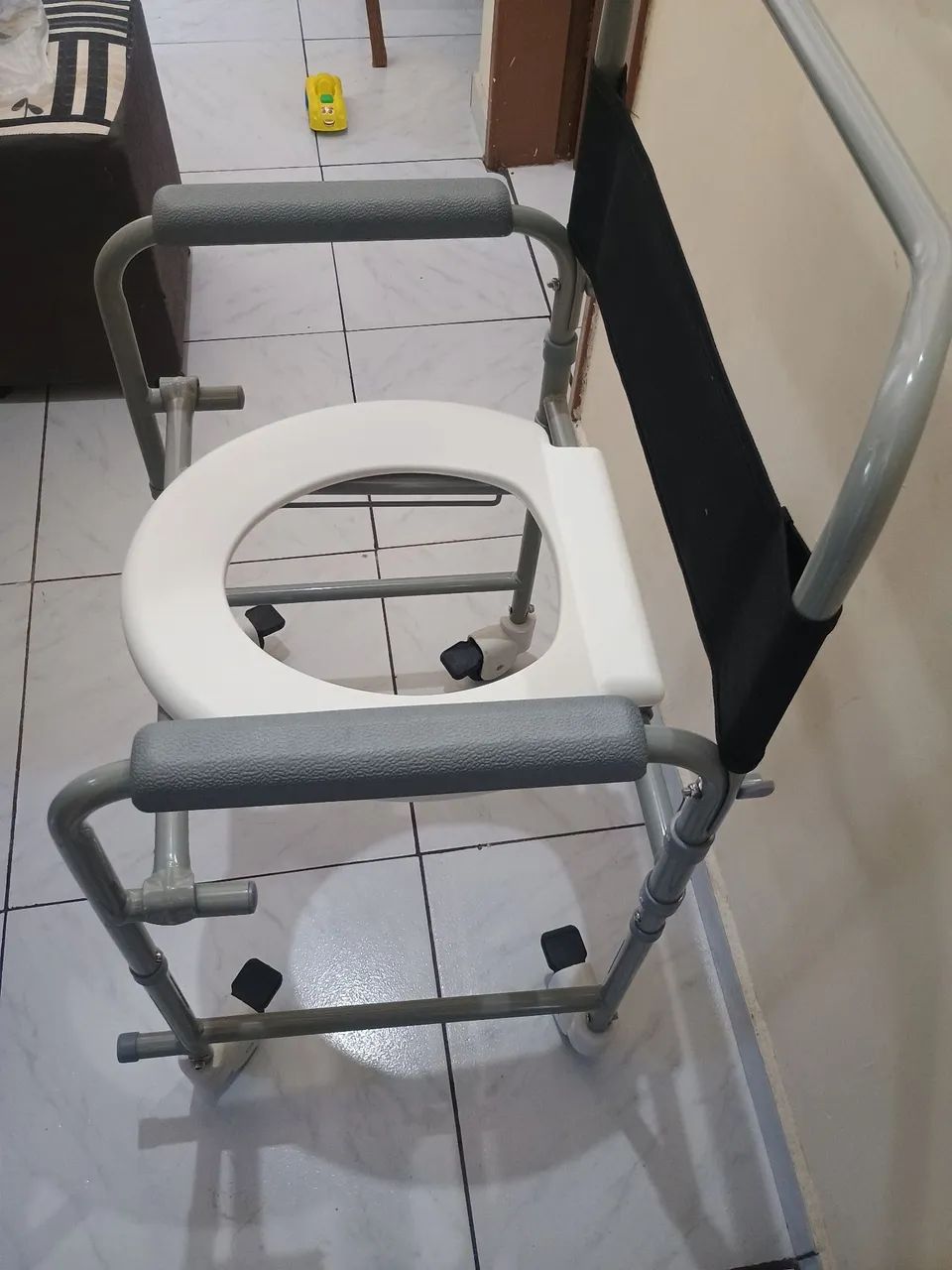 Cadeira de banho  - Foto 3