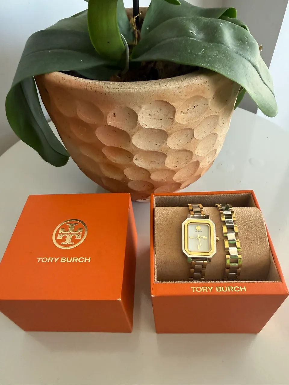 Relógio feminino Tory Burch elegante e sofisticado,preço fixo. - Foto 3