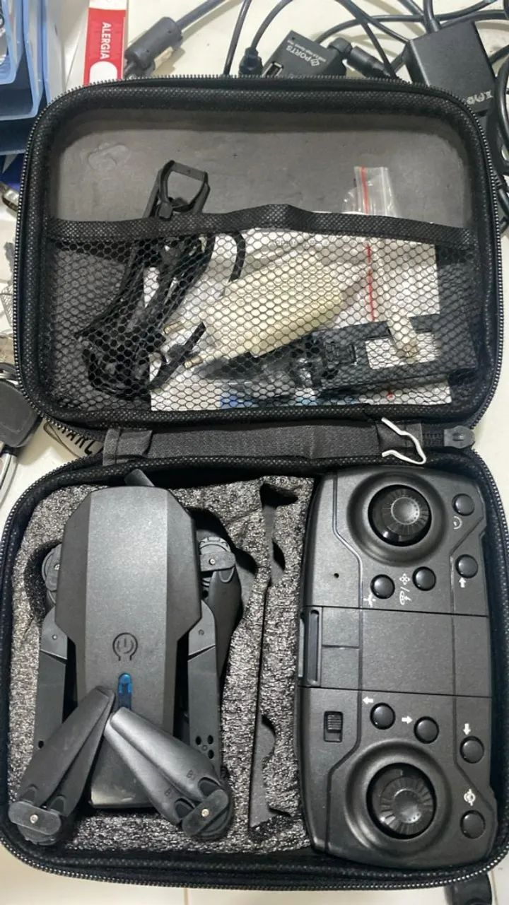 Drone E88  Com Camera Drone Profissional 