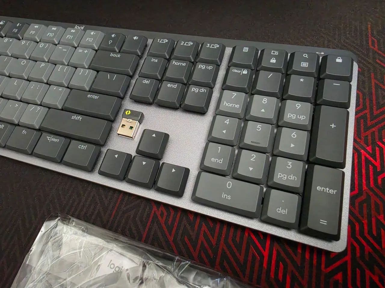 Logitech MX Mechanical Linear US配列 赤軸 Logitech MX Mechanical Linear US配列 赤軸 Amazon.com: Logitech MX