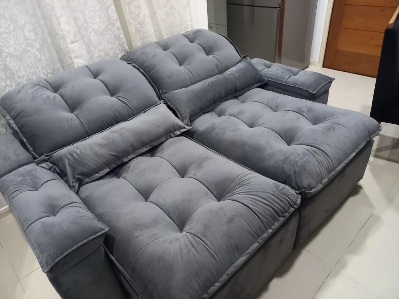Sofás retrátil e reclinável com pillow top  - Foto 5