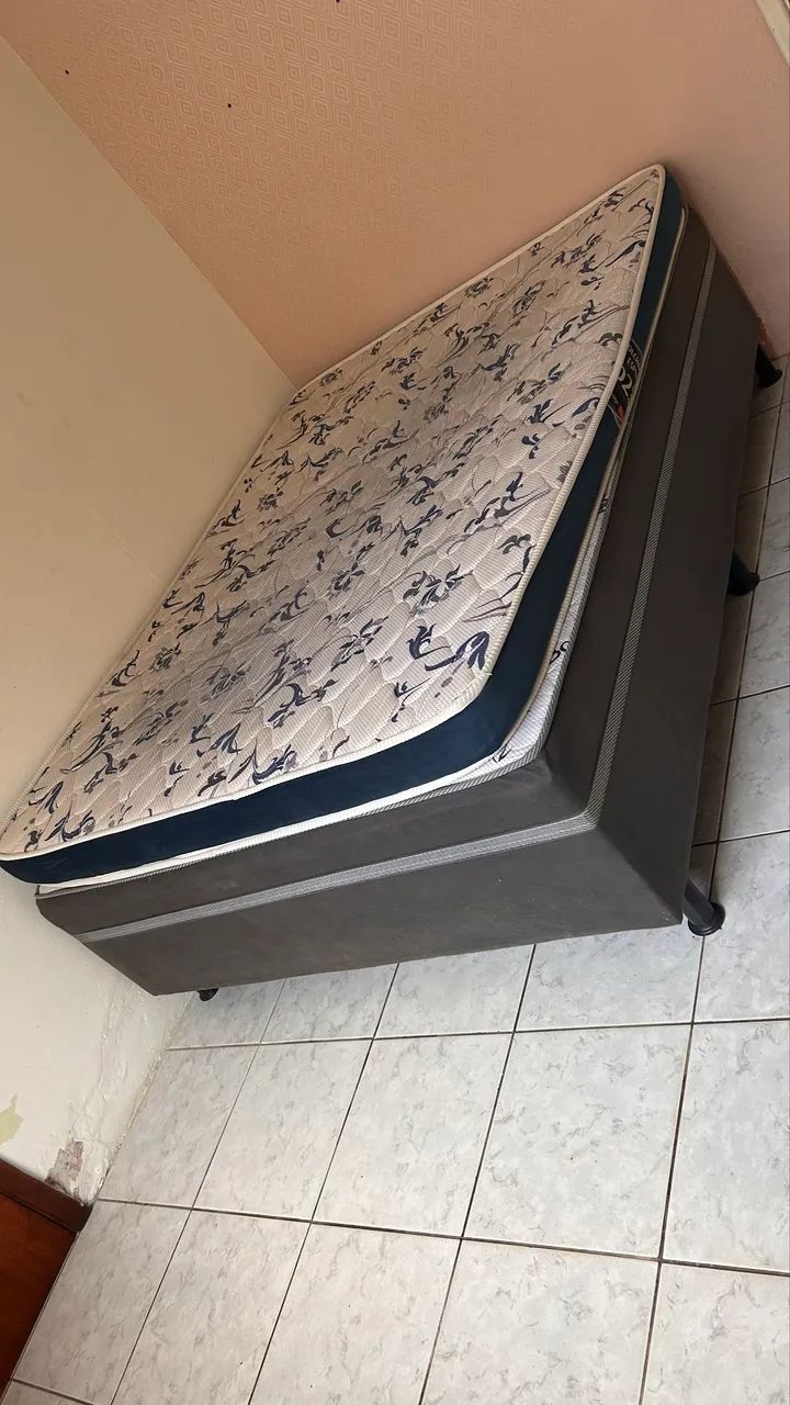 Vendo camas box + colchão D23 - Foto 2