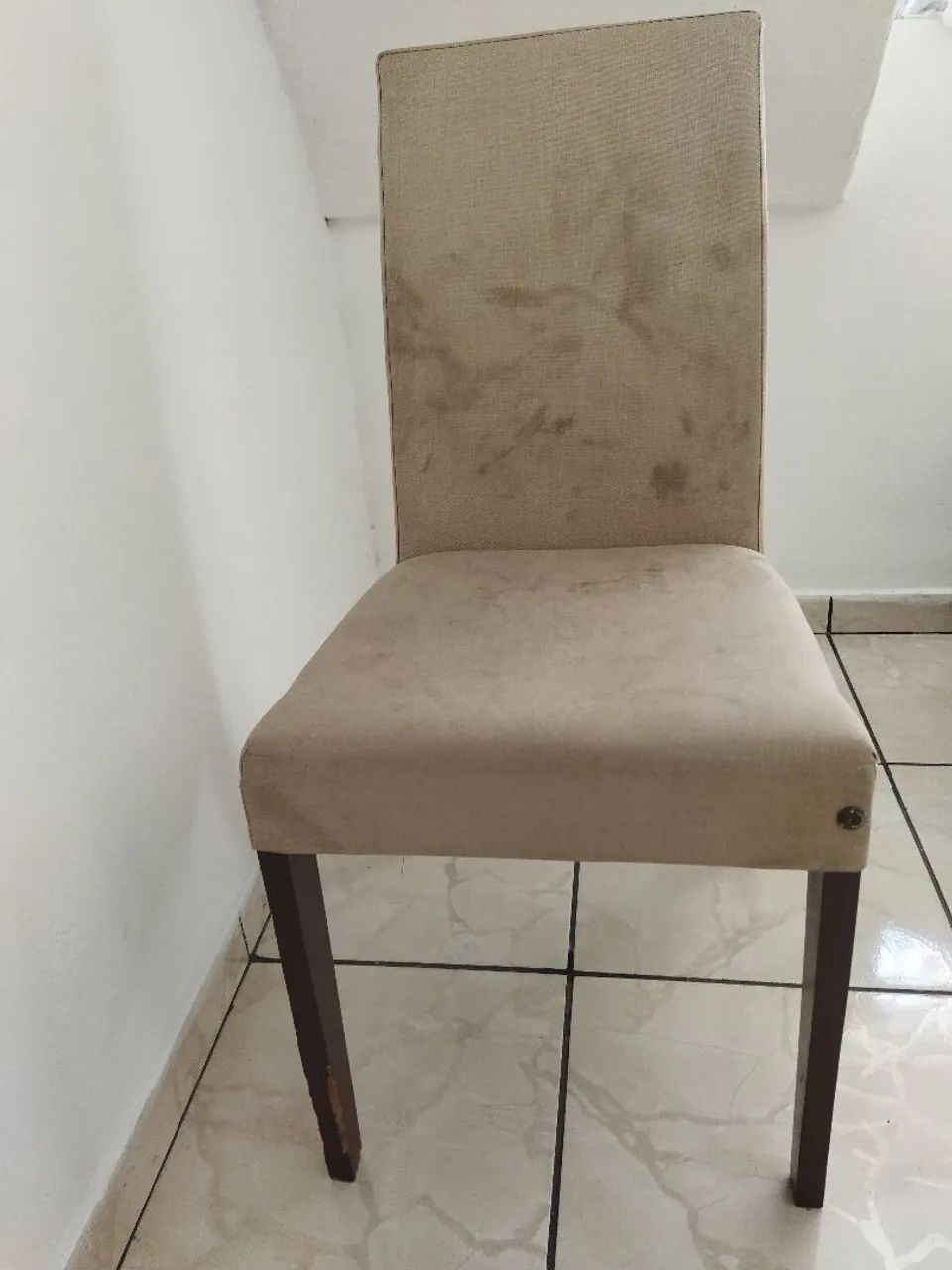 Mesa com 4 cadeiras  - Foto 3