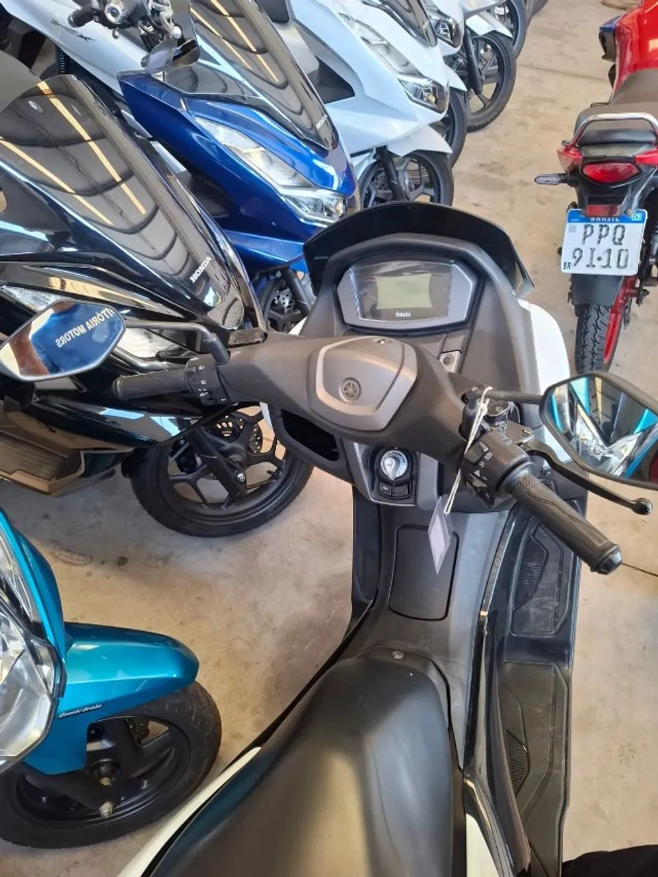 Yamaha Nmax 2021 - Foto 4
