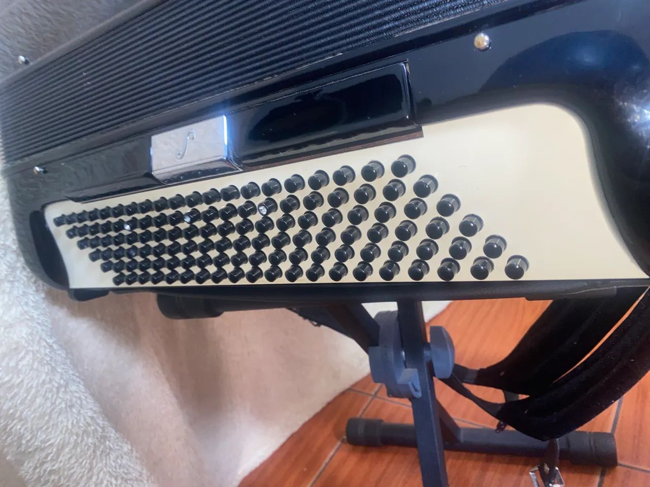 Acordeon Sonola AA7 - Foto 3
