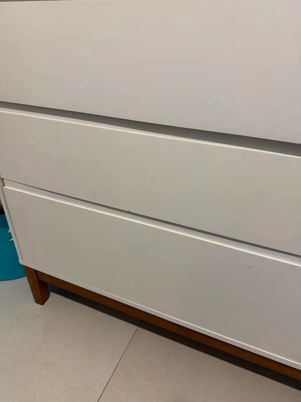 CÔMODA INFANTIL COM APOIO PARA TROCADOR