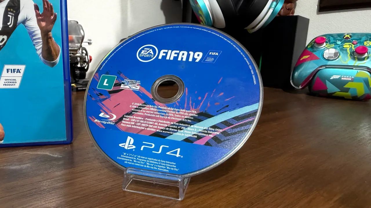 FIFA 19 PlayStation 4 - Foto 2